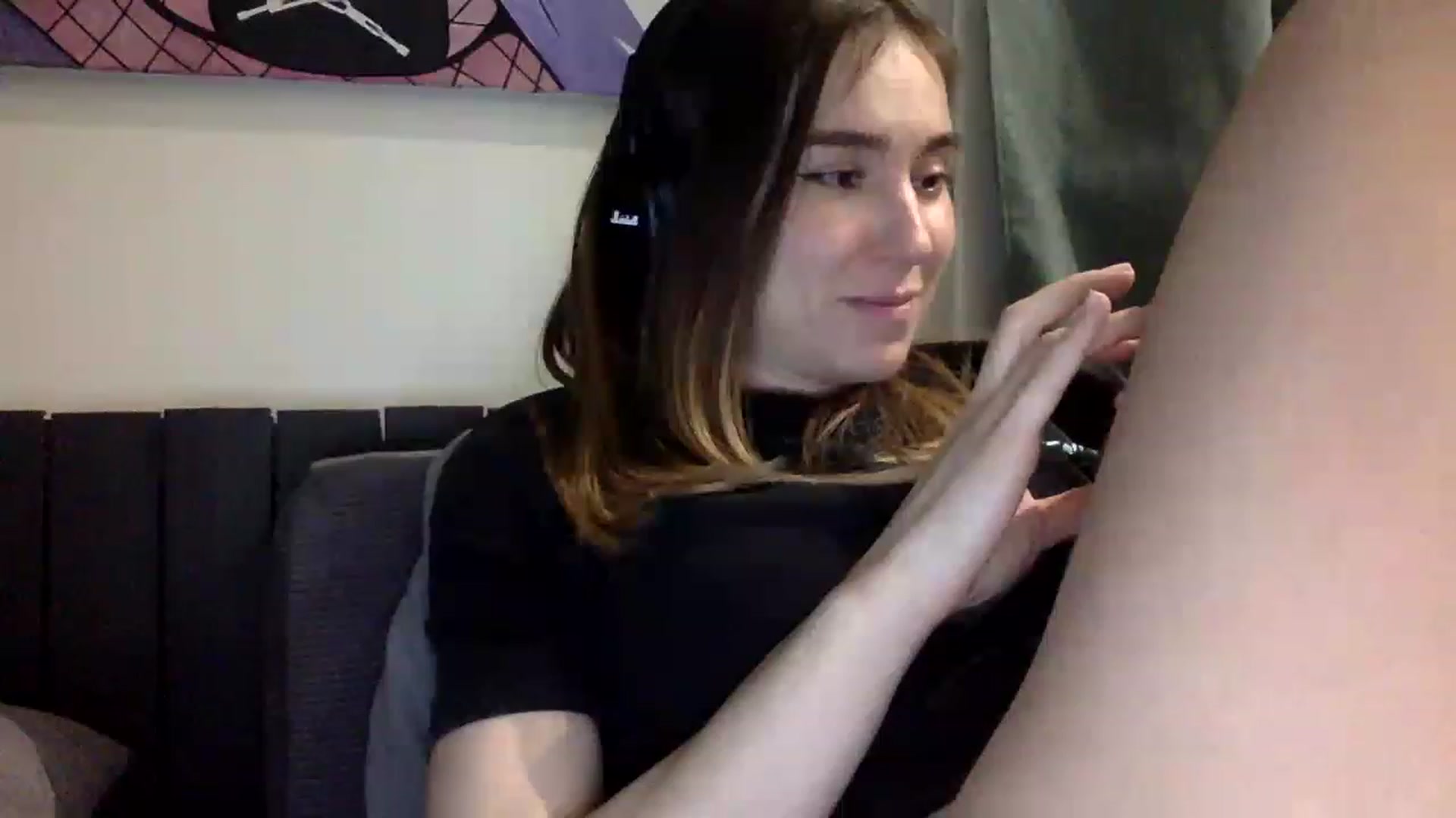 Gallery image thumbnail from EgoisticPuss's myfreecams stream on, 03/20/2023, 24:53 image 10 of 20