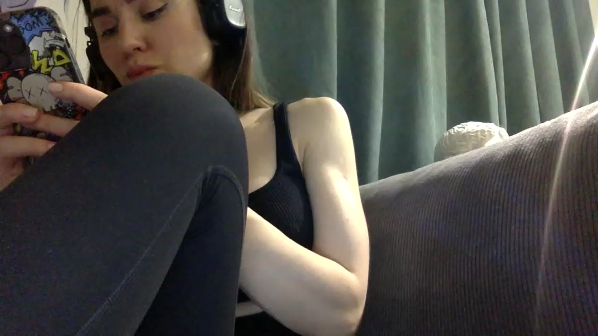Gallery image thumbnail from EgoisticPuss's myfreecams stream on, 03/24/2023, 18:30 image 4 of 20