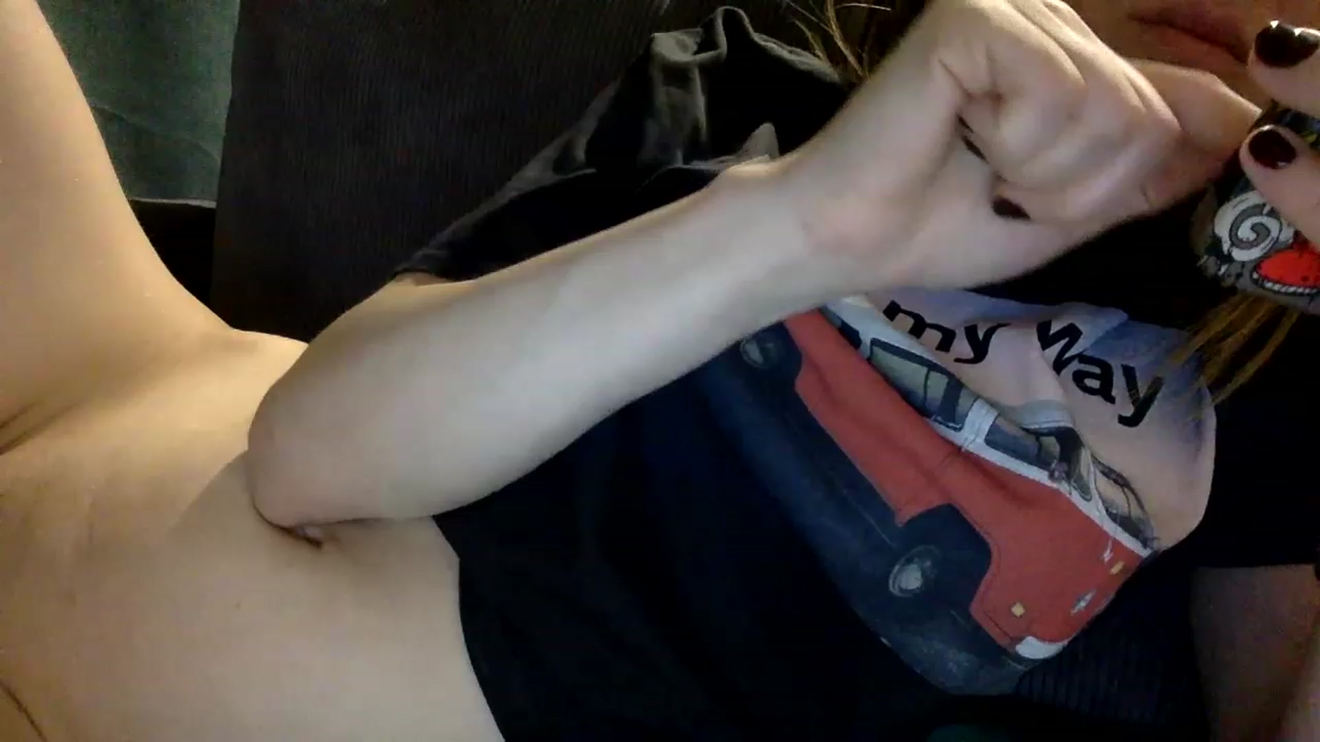 Gallery image thumbnail from EgoisticPuss's myfreecams stream on, 03/31/2023, 14:40 image 19 of 20