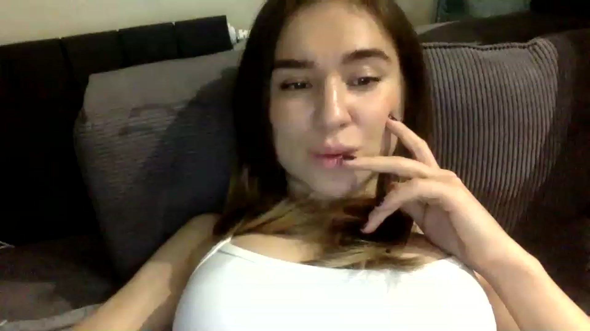 Gallery image thumbnail from EgoisticPuss's myfreecams stream on, 04/03/2023, 22:32 image 13 of 20