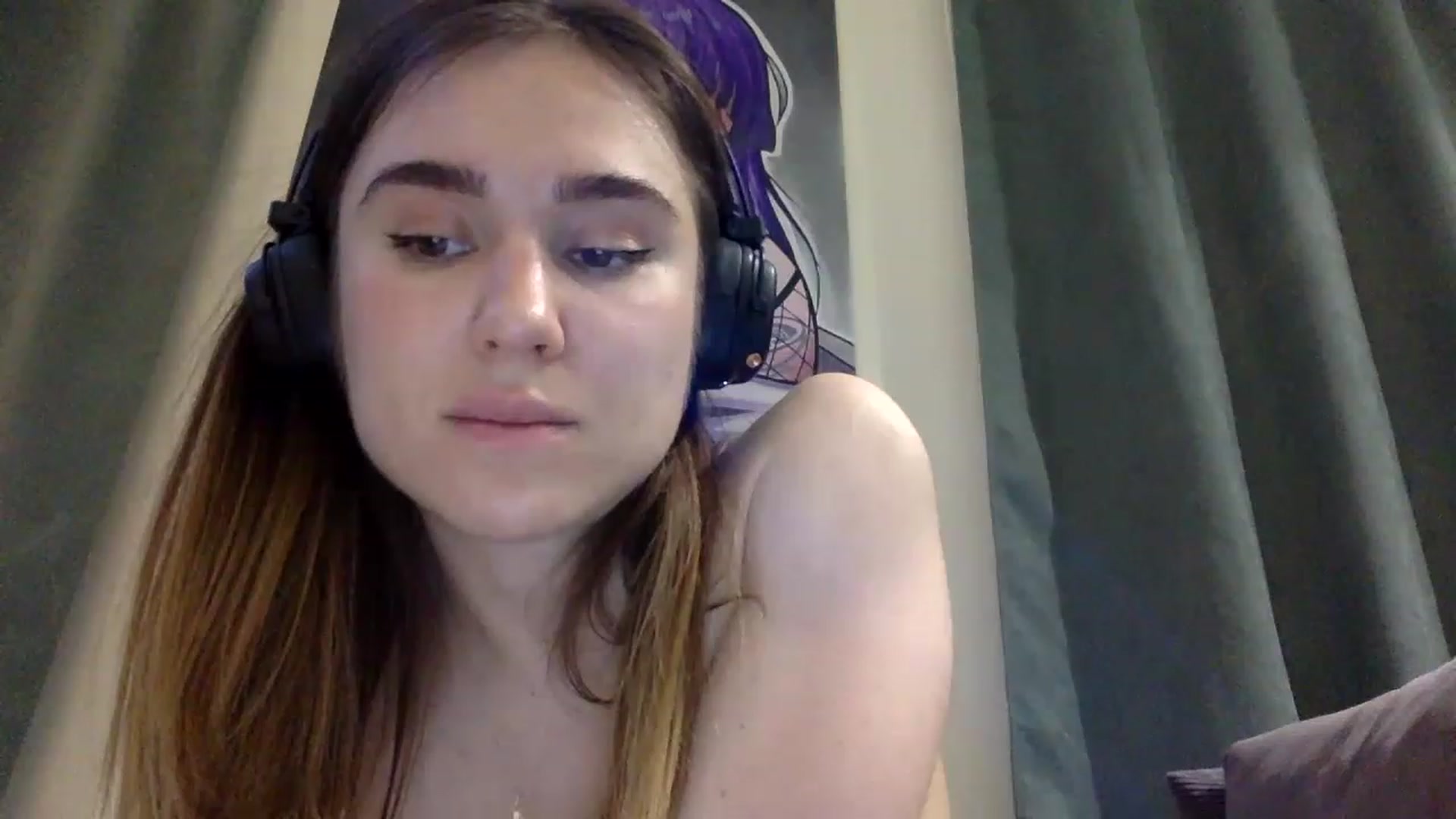 Gallery image thumbnail from EgoisticPuss's myfreecams stream on, 04/05/2023, 18:09 image 16 of 20