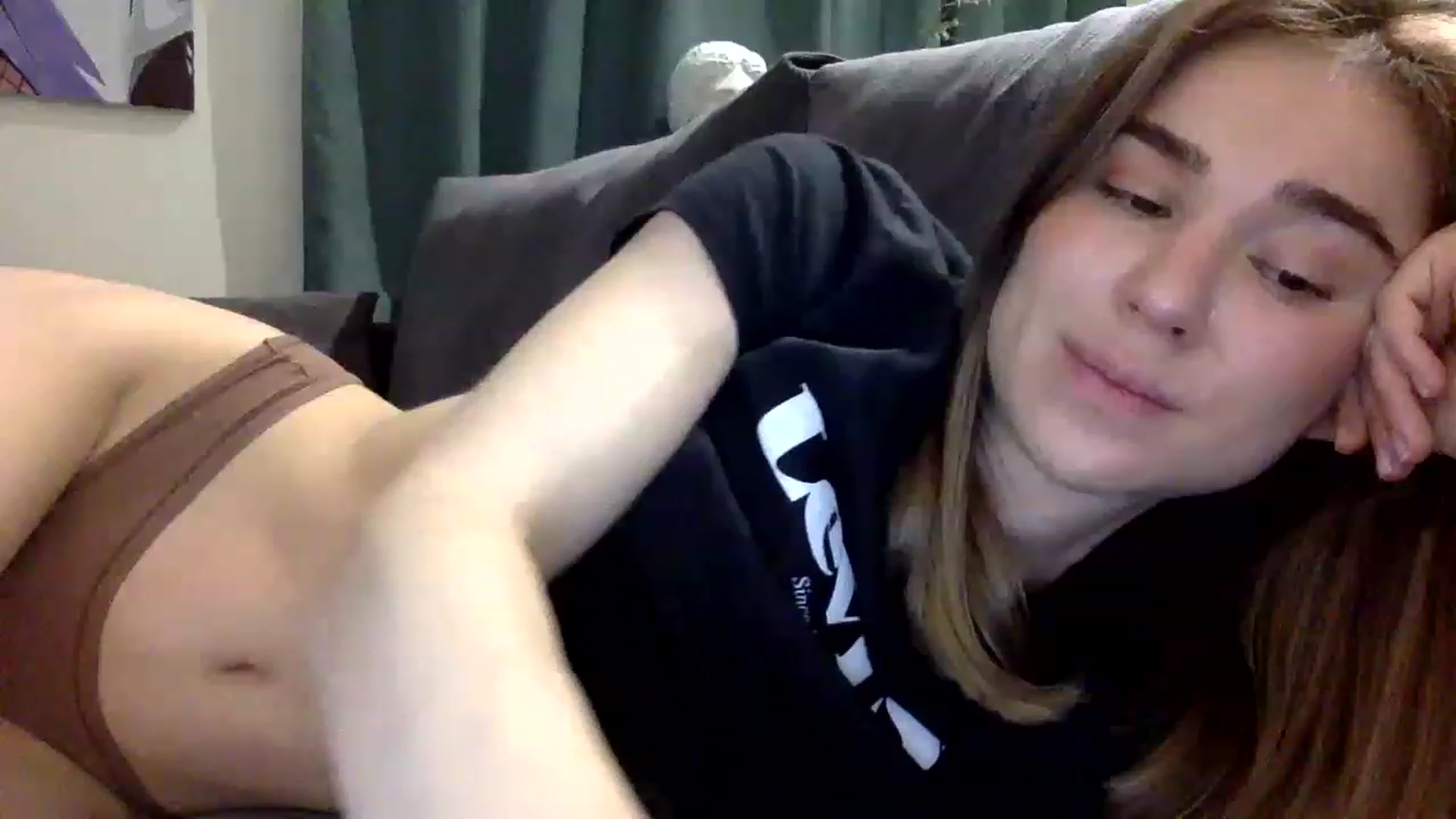 Gallery image thumbnail from EgoisticPuss's myfreecams stream on, 04/12/2023, 13:42 image 16 of 20