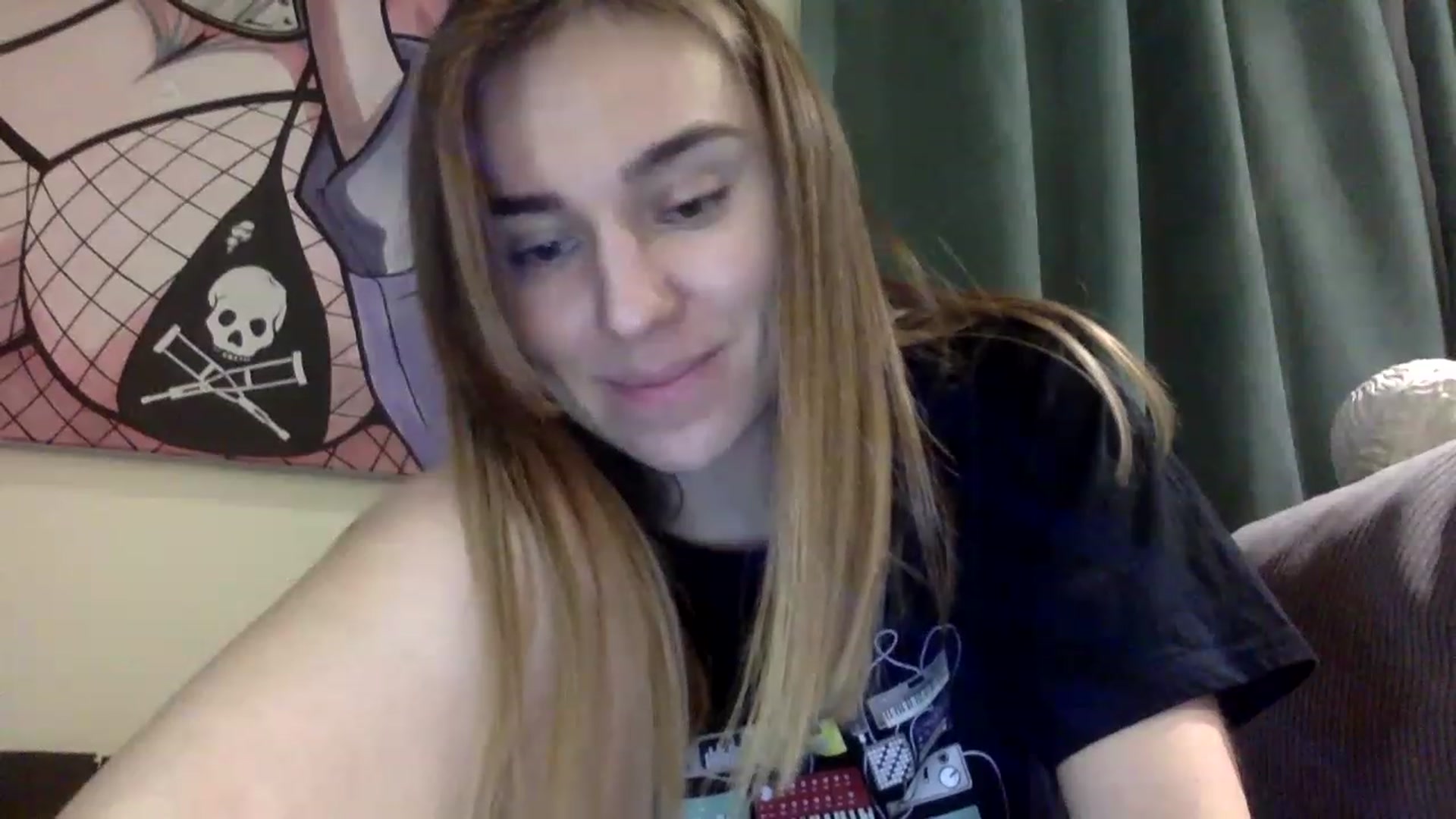 Gallery image thumbnail from EgoisticPuss's myfreecams stream on, 04/18/2023, 20:52 image 15 of 20