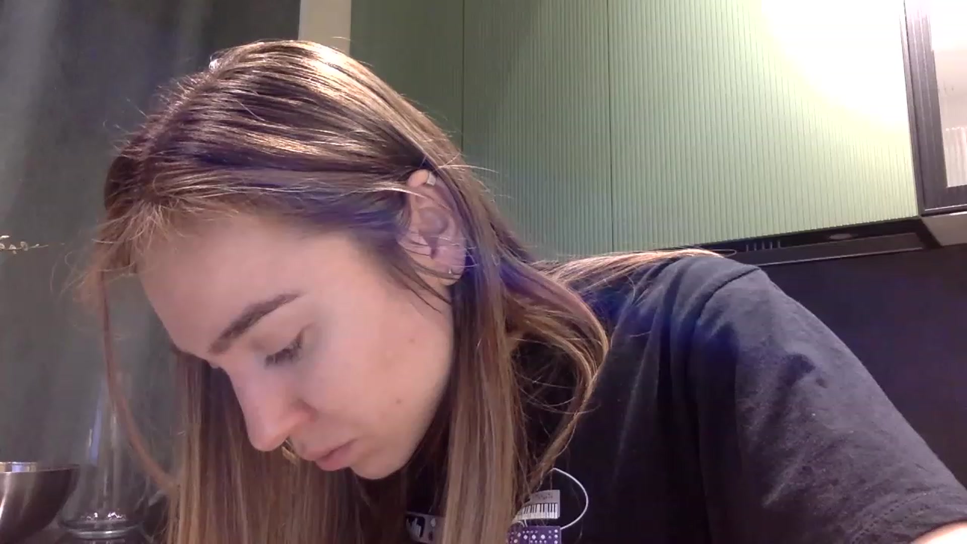Gallery image thumbnail from EgoisticPuss's myfreecams stream on, 04/19/2023, 10:27 image 19 of 20