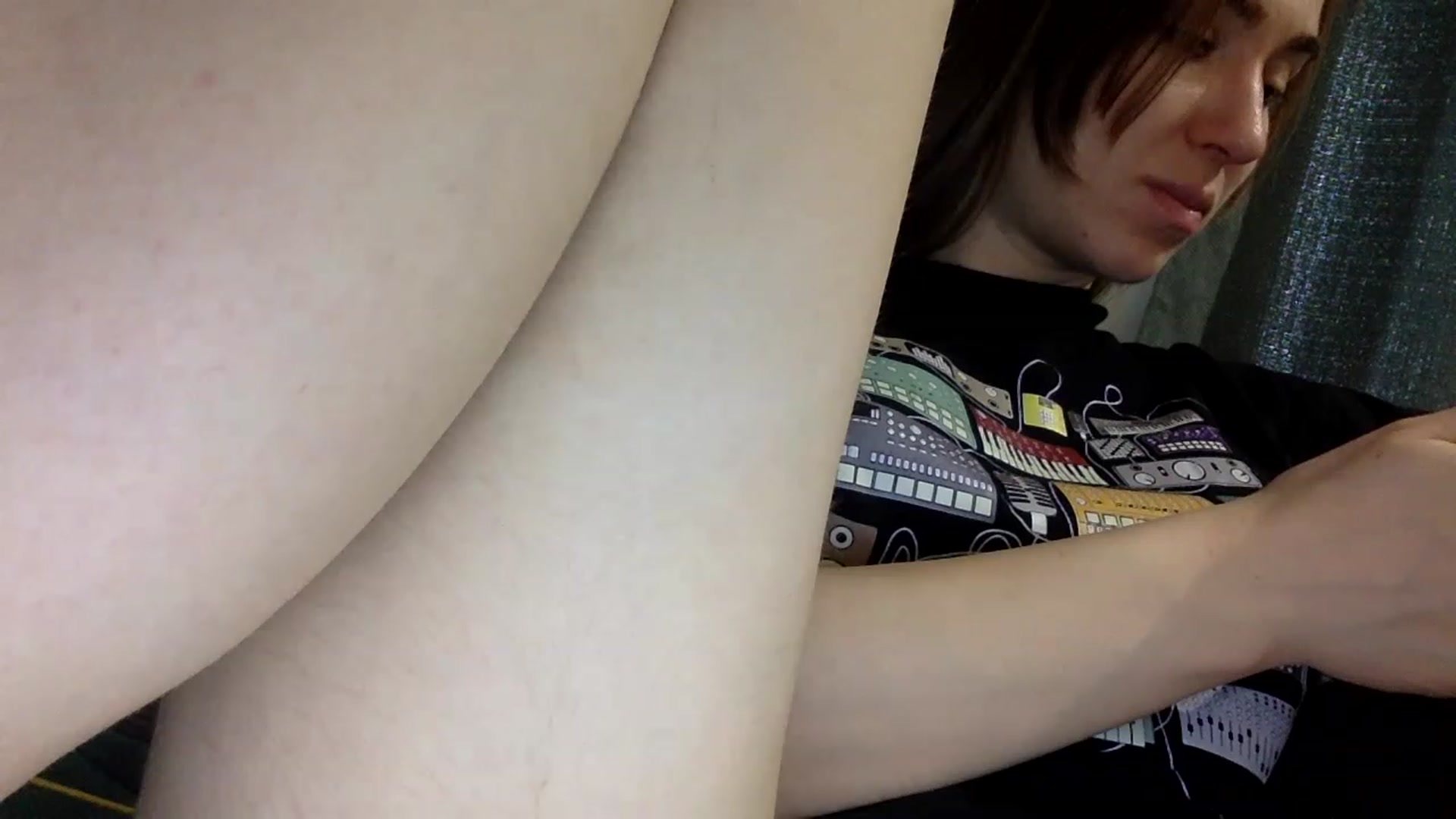 Gallery image thumbnail from EgoisticPuss's myfreecams stream on, 04/19/2023, 10:27 image 1 of 20