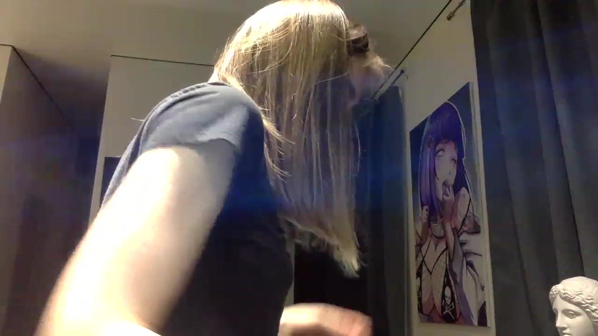 Gallery image thumbnail from EgoisticPuss's myfreecams stream on, 04/20/2023, 21:44 image 8 of 20