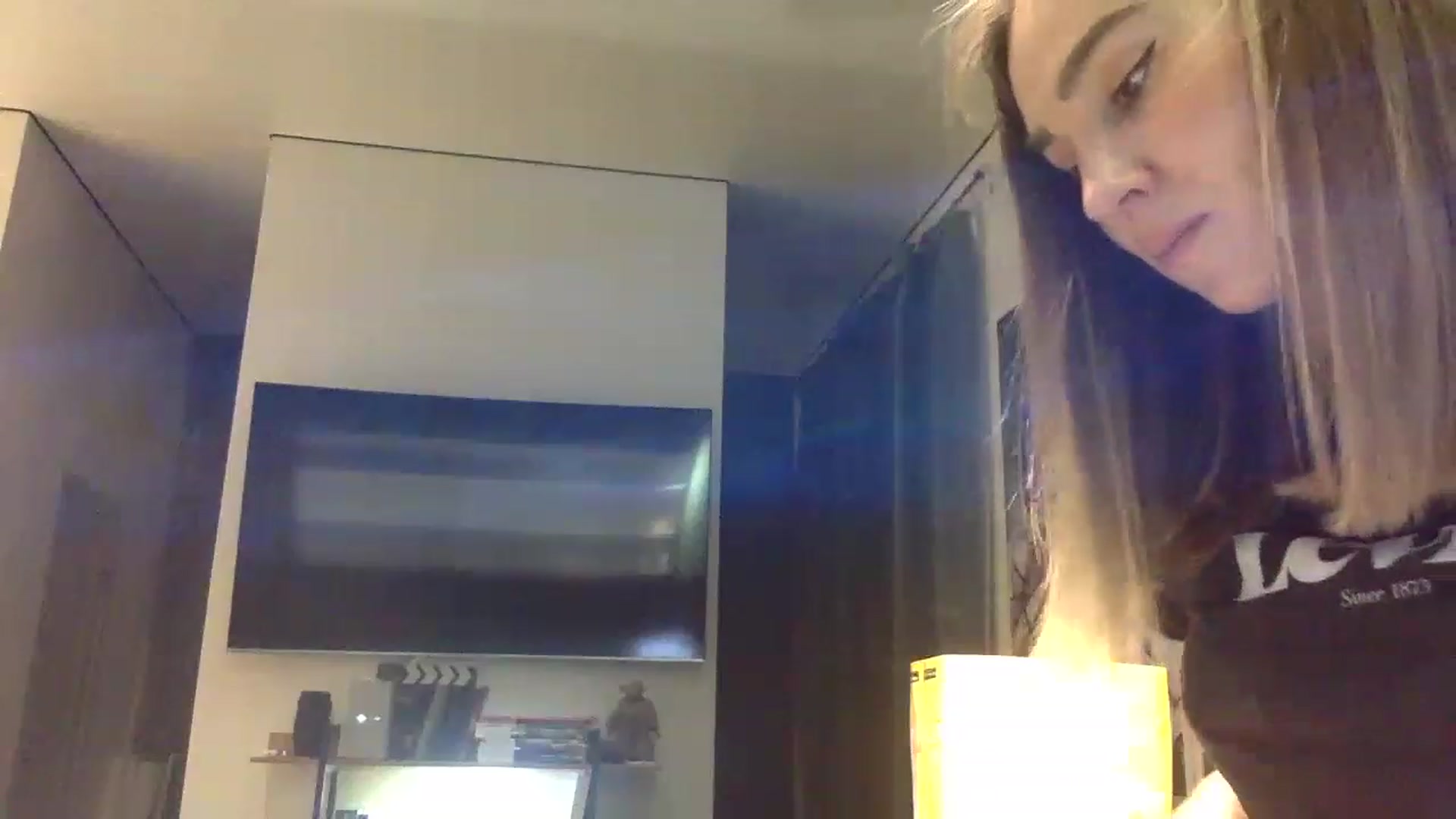 Gallery image thumbnail from EgoisticPuss's myfreecams stream on, 04/20/2023, 21:44 image 9 of 20