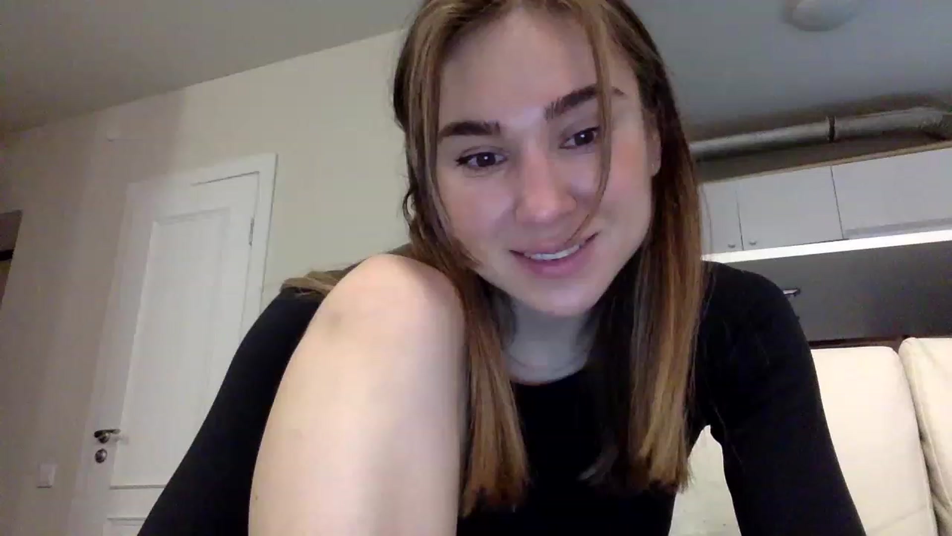 Gallery image thumbnail from EgoisticPuss's myfreecams stream on, 05/05/2023, 14:24 image 3 of 20