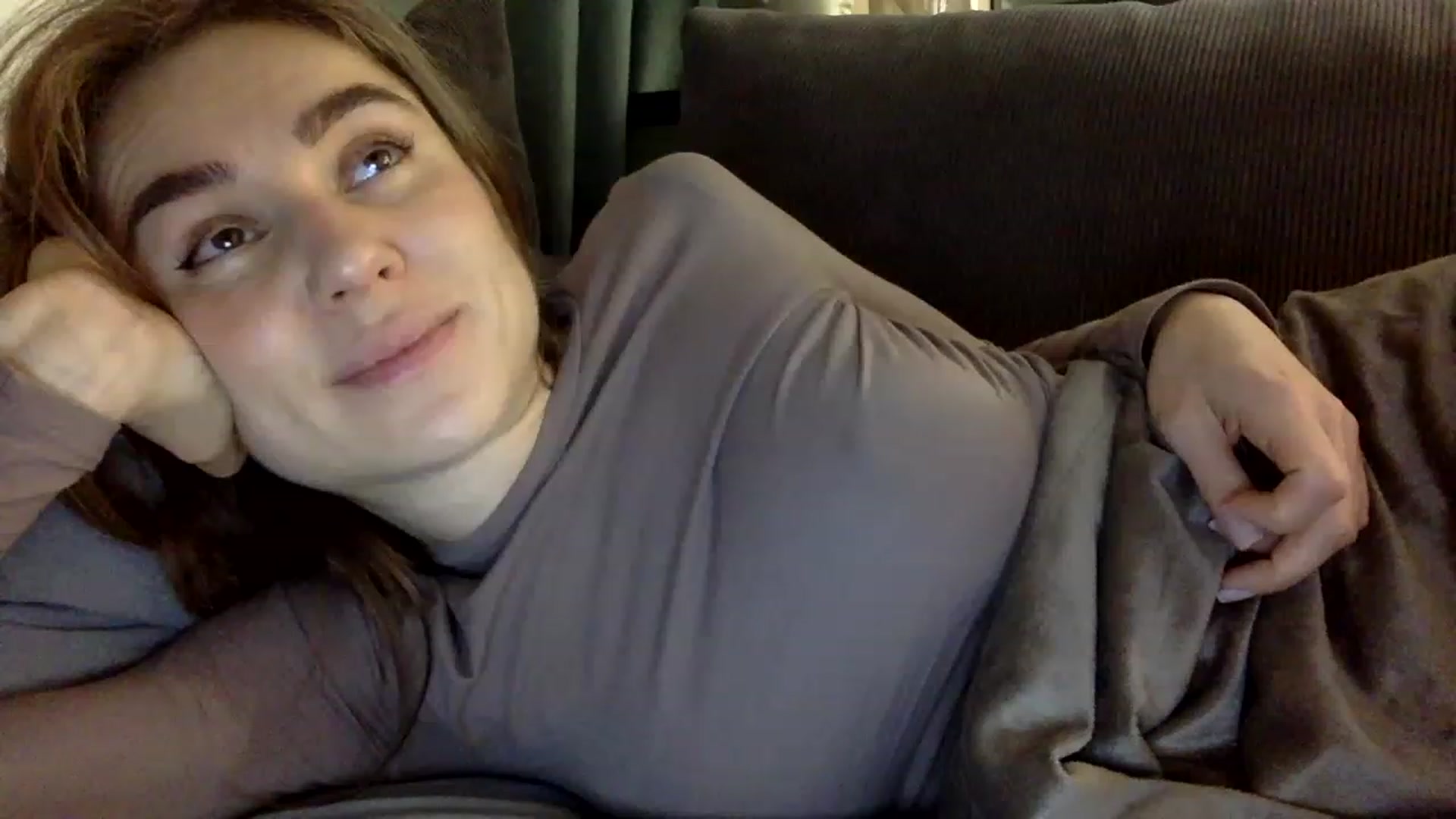 Gallery image thumbnail from EgoisticPuss's myfreecams stream on, 05/16/2023, 18:23 image 17 of 20