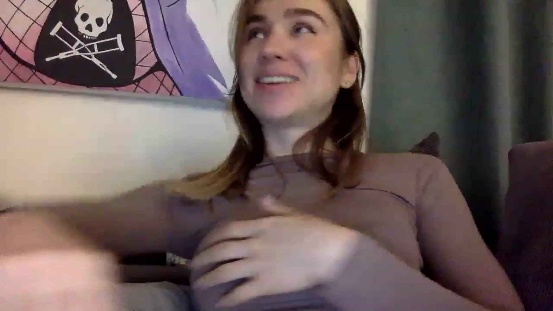 Gallery image thumbnail from EgoisticPuss's myfreecams stream on, 05/16/2023, 19:20 image 19 of 20