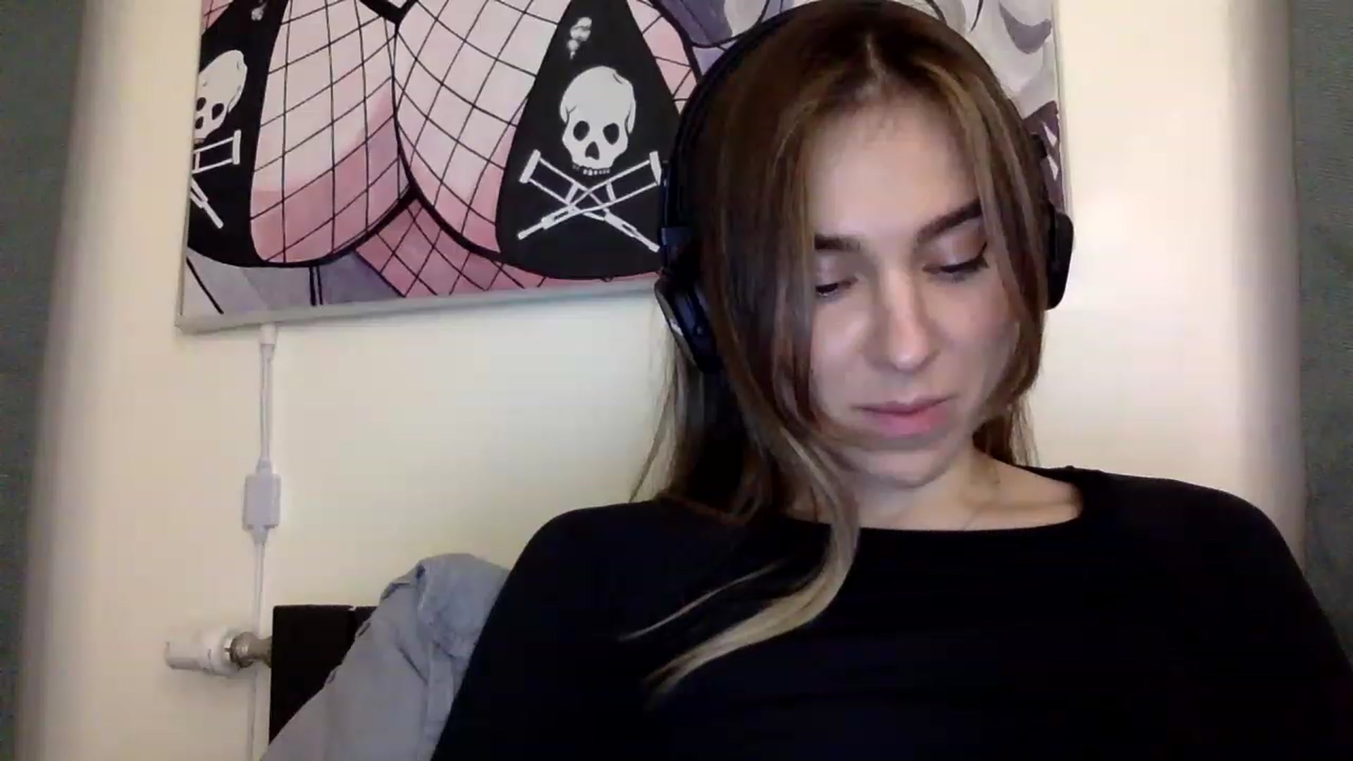 Gallery image thumbnail from EgoisticPuss's myfreecams stream on, 05/26/2023, 19:24 image 15 of 20