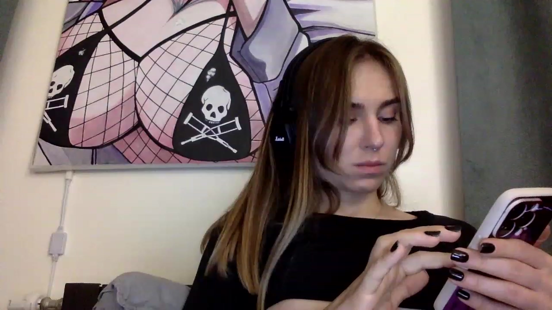 Gallery image thumbnail from EgoisticPuss's myfreecams stream on, 05/26/2023, 19:24 image 3 of 20