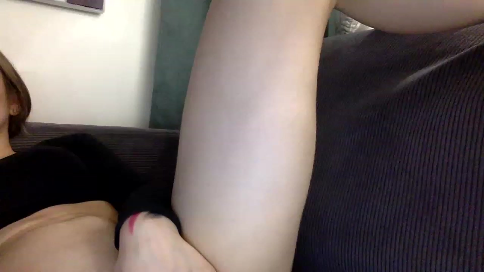 Gallery image thumbnail from EgoisticPuss's myfreecams stream on, 05/31/2023, 24:06 image 1 of 20