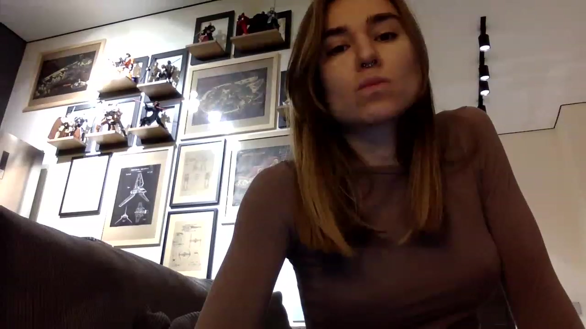 Gallery image thumbnail from EgoisticPuss's myfreecams stream on, 05/31/2023, 12:15 image 7 of 20