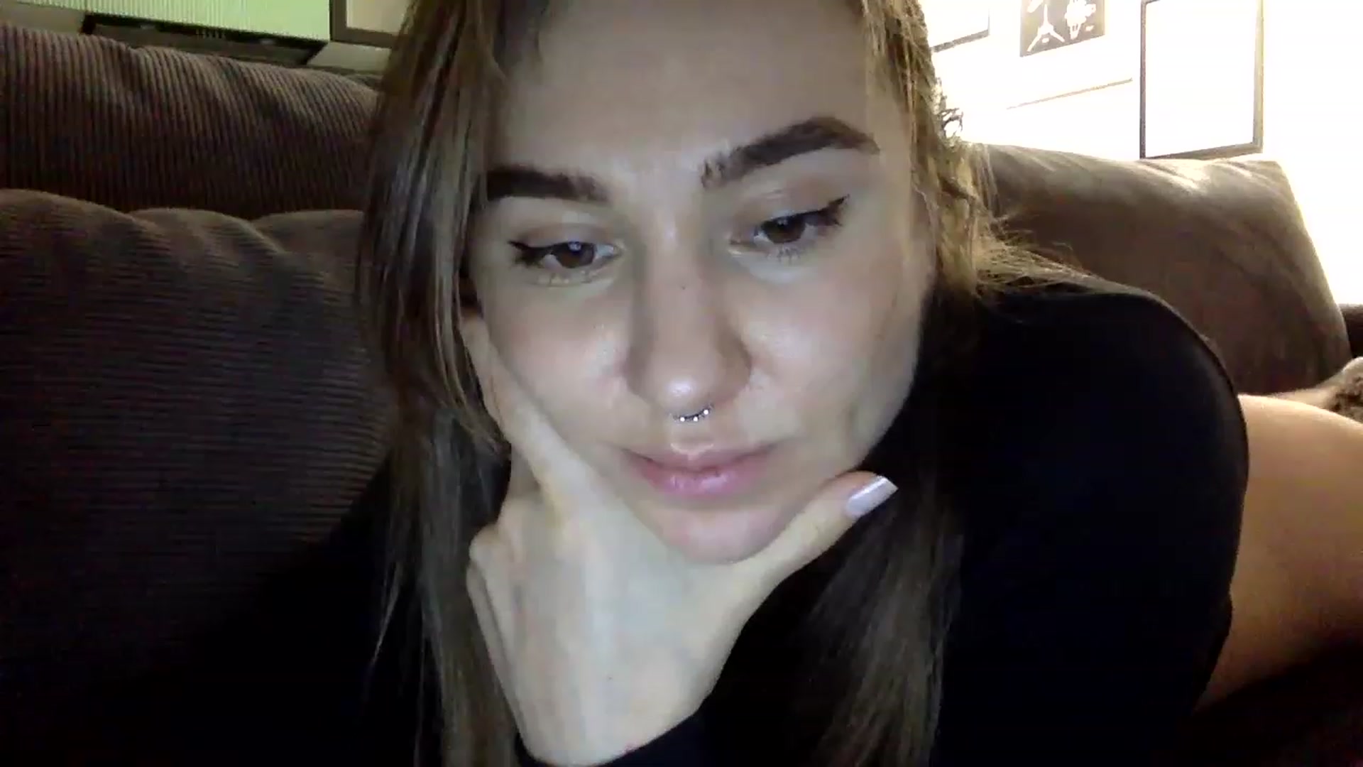 Gallery image thumbnail from EgoisticPuss's myfreecams stream on, 06/01/2023, 22:15 image 13 of 20