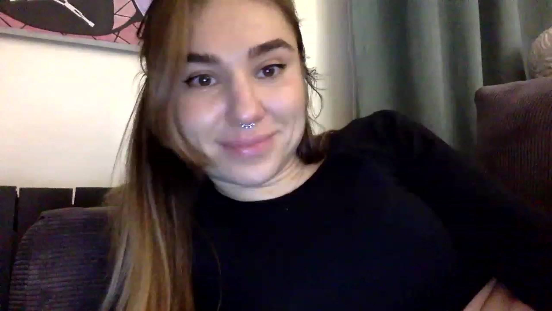 Gallery image thumbnail from EgoisticPuss's myfreecams stream on, 06/01/2023, 22:15 image 14 of 20