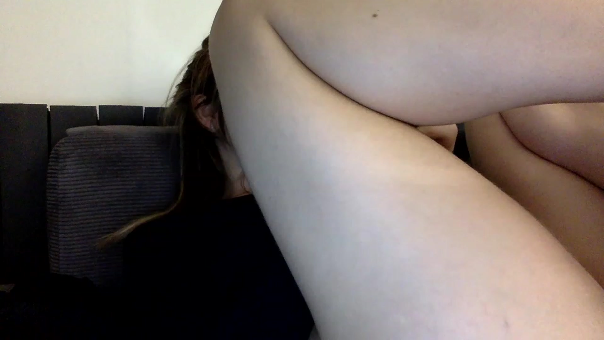 Gallery image thumbnail from EgoisticPuss's myfreecams stream on, 06/01/2023, 22:15 image 8 of 20