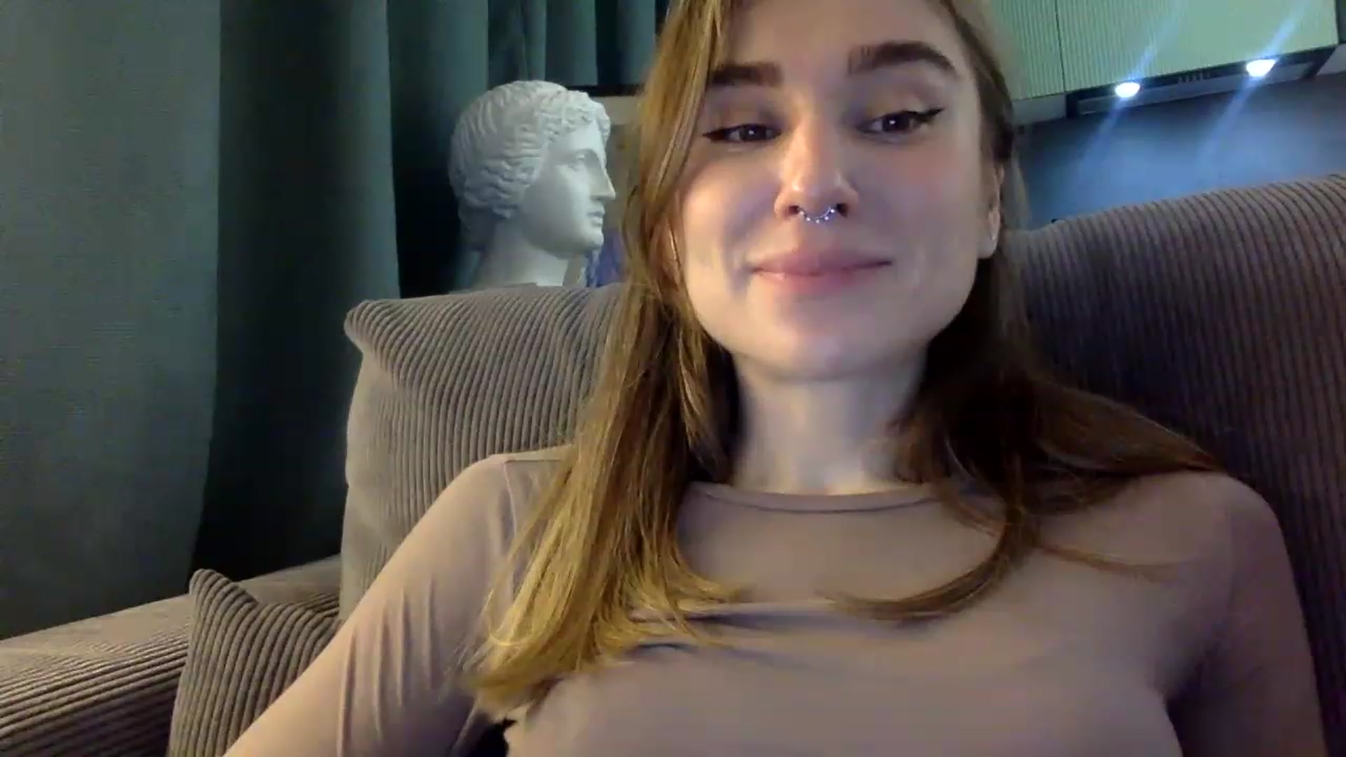 Gallery image thumbnail from EgoisticPuss's myfreecams stream on, 06/13/2023, 19:02 image 10 of 20