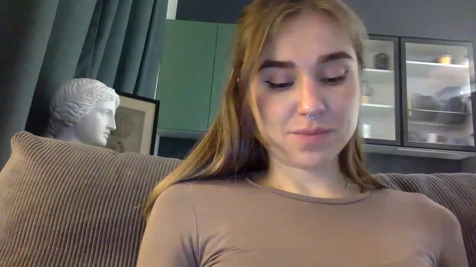 Gallery image thumbnail from EgoisticPuss's myfreecams stream on, 06/13/2023, 19:02 image 16 of 20