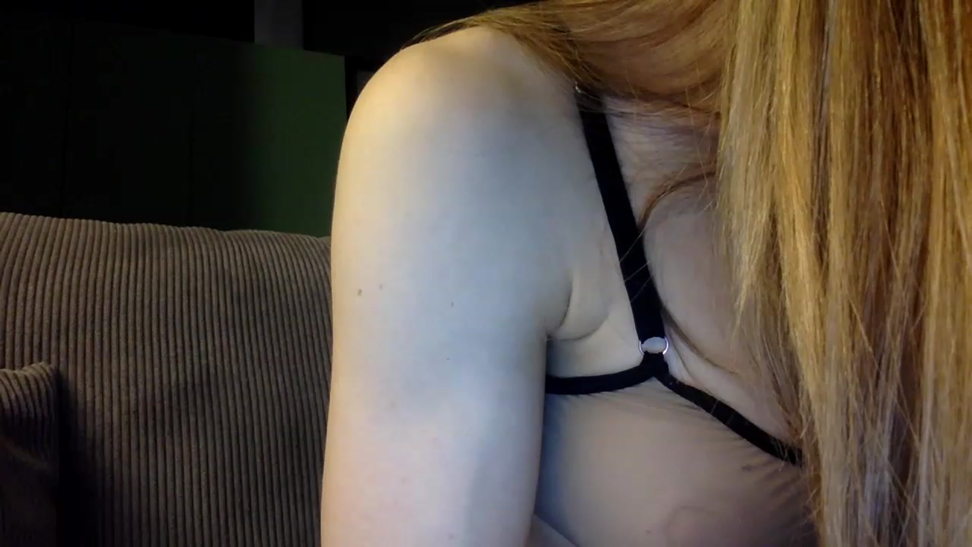 Gallery image thumbnail from EgoisticPuss's myfreecams stream on, 06/13/2023, 19:02 image 2 of 20