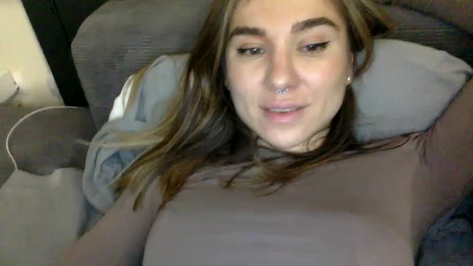 Gallery image thumbnail from EgoisticPuss's myfreecams stream on, 06/14/2023, 19:46 image 9 of 20