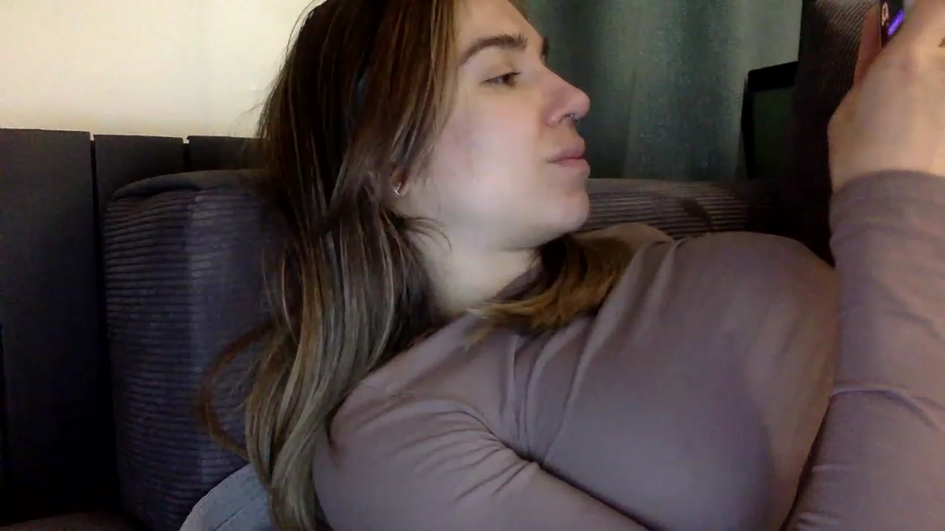 Gallery image thumbnail from EgoisticPuss's myfreecams stream on, 06/21/2023, 14:14 image 7 of 20