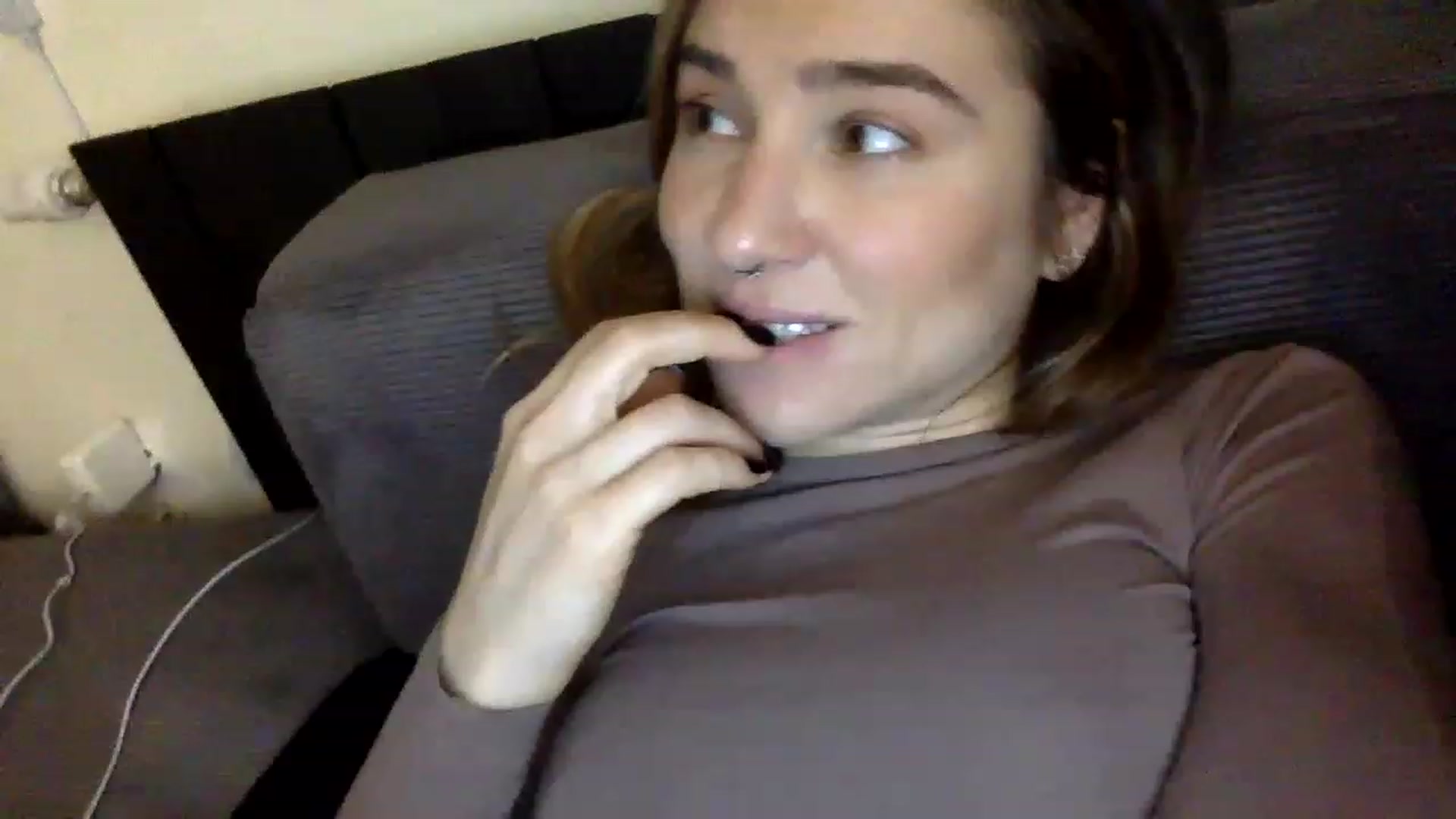 Gallery image thumbnail from EgoisticPuss's myfreecams stream on, 06/24/2023, 12:16 image 17 of 20