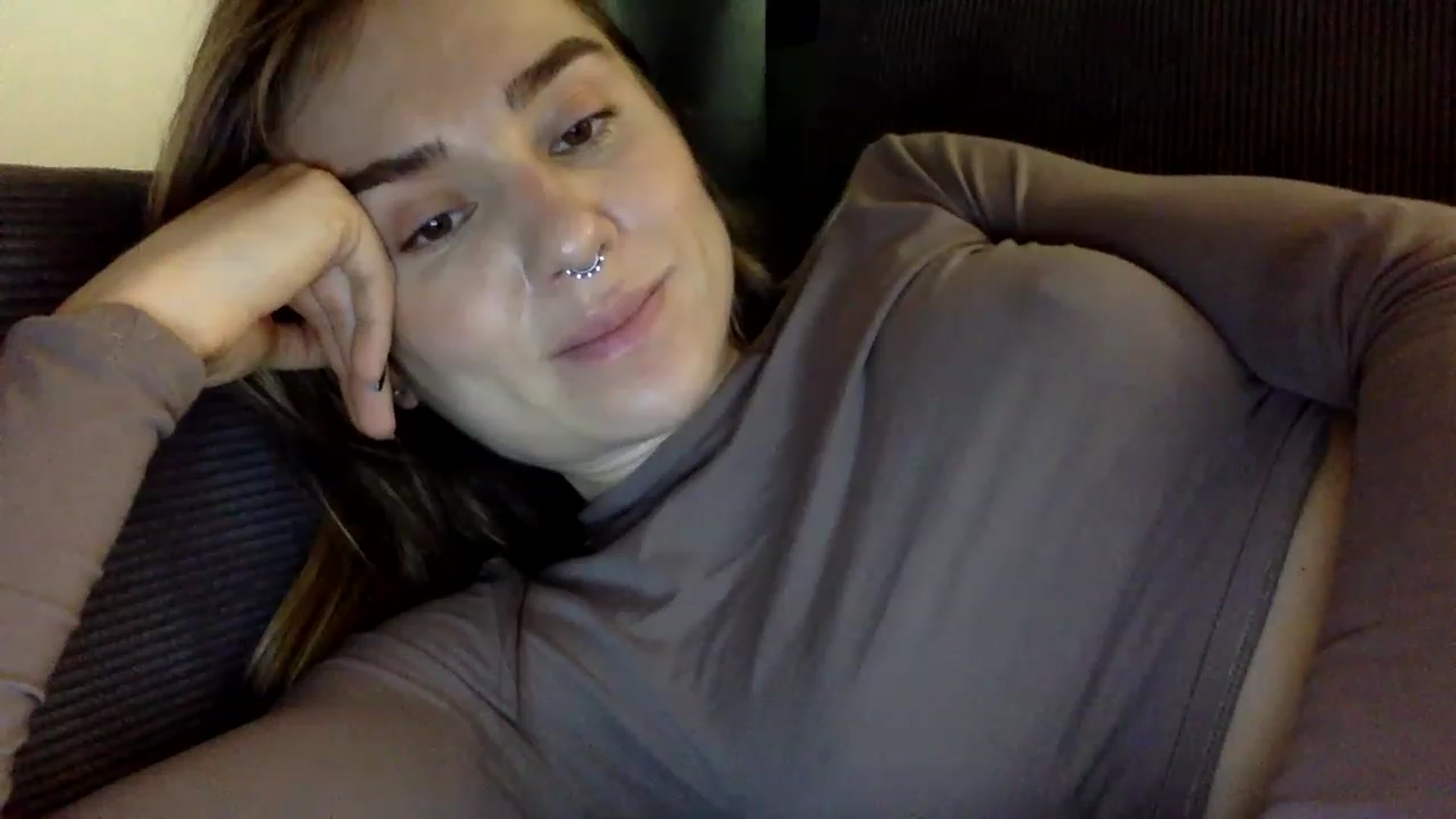 Gallery image thumbnail from EgoisticPuss's myfreecams stream on, 06/25/2023, 15:32 image 15 of 20