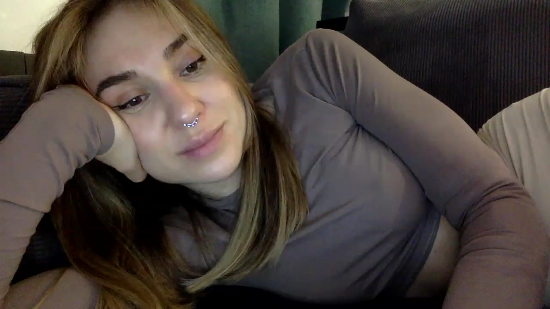 Gallery image thumbnail from EgoisticPuss's myfreecams stream on, 06/26/2023, 22:34 image 4 of 20