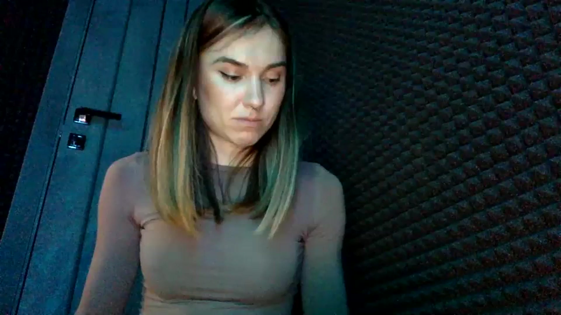 Gallery image thumbnail from EgoisticPuss's myfreecams stream on, 06/28/2023, 16:22 image 17 of 20