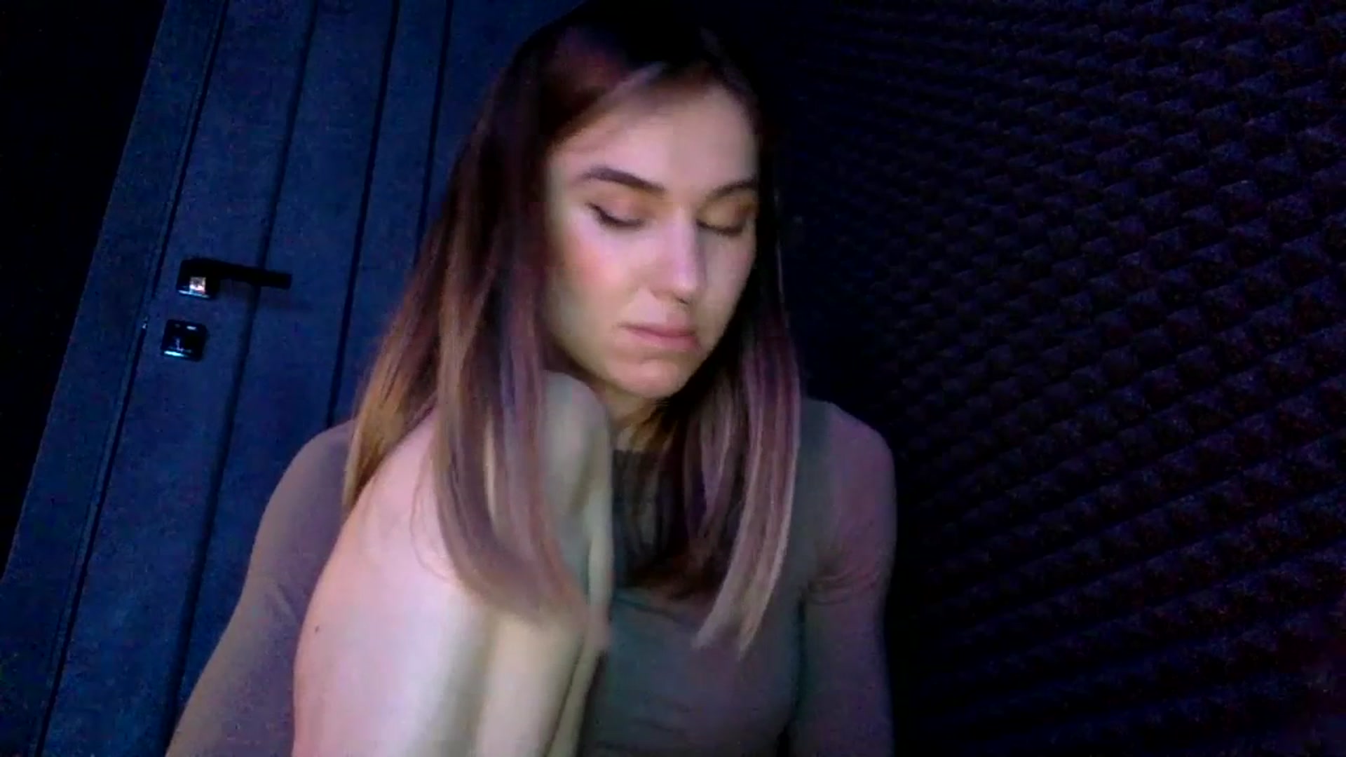 Gallery image thumbnail from EgoisticPuss's myfreecams stream on, 06/28/2023, 16:22 image 14 of 20