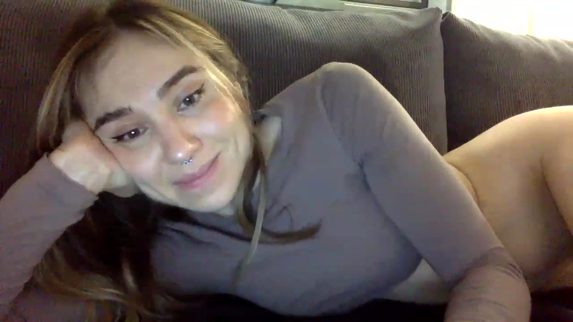 Gallery image thumbnail from EgoisticPuss's myfreecams stream on, 06/28/2023, 19:13 image 18 of 20