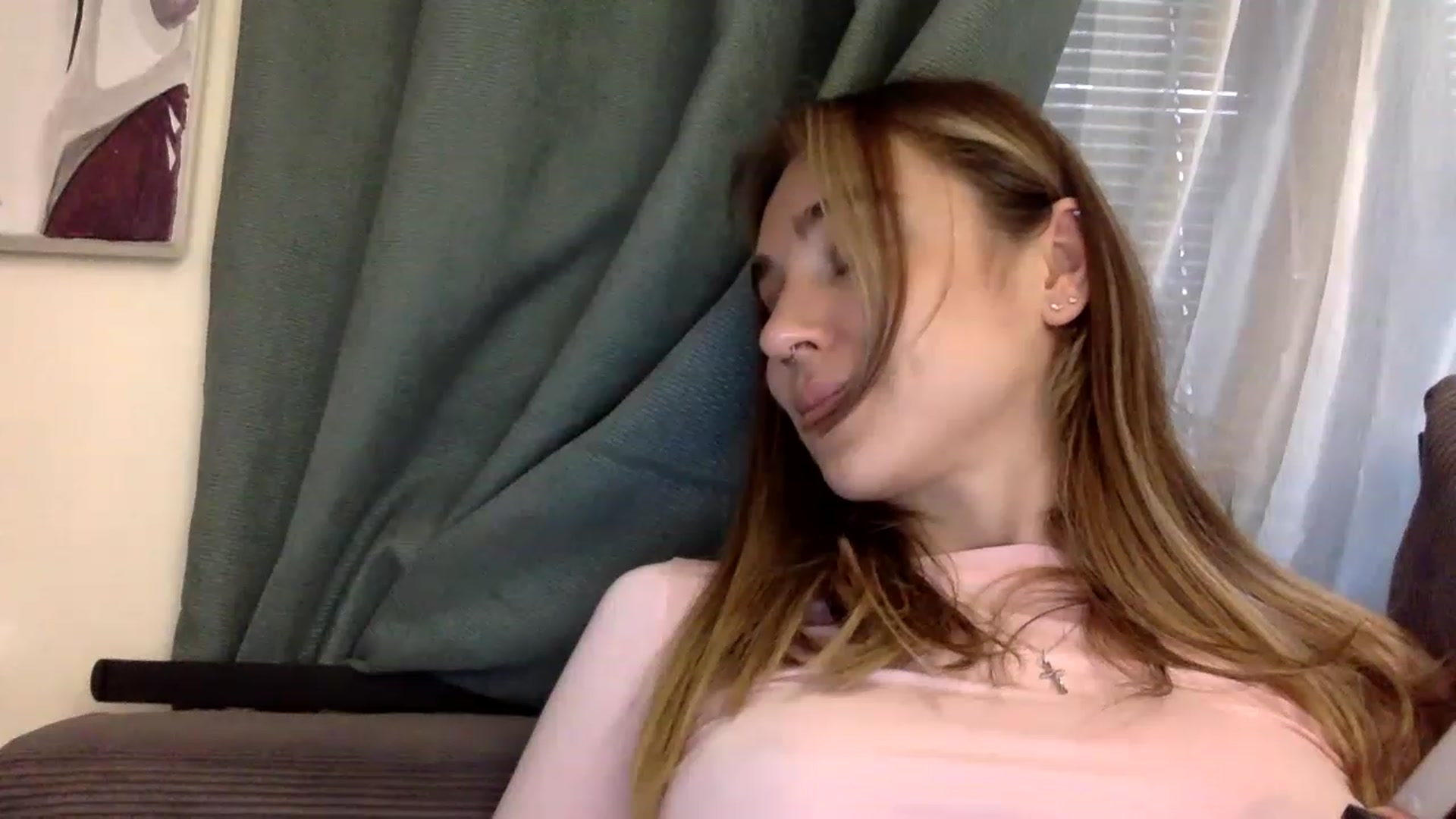 Gallery image thumbnail from EgoisticPuss's myfreecams stream on, 07/07/2023, 15:08 image 17 of 20