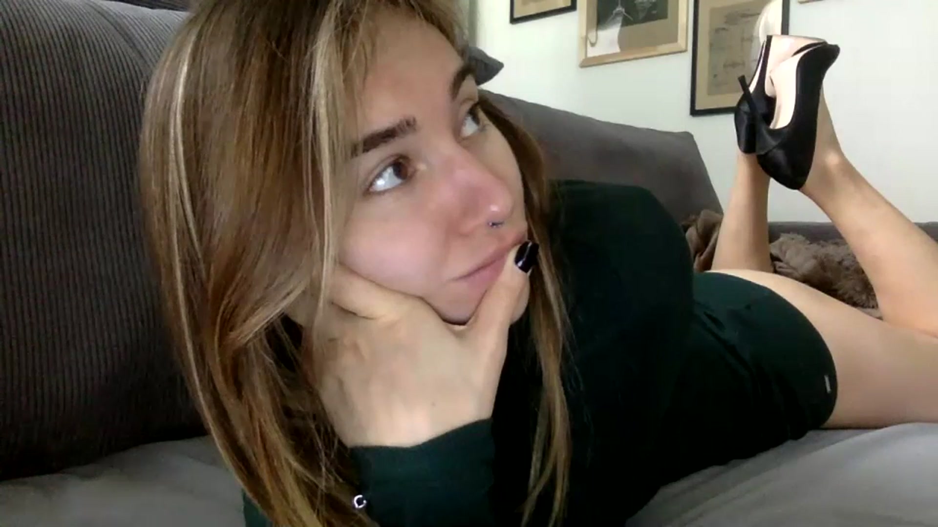 Gallery image thumbnail from EgoisticPuss's myfreecams stream on, 07/10/2023, 09:39 image 2 of 20