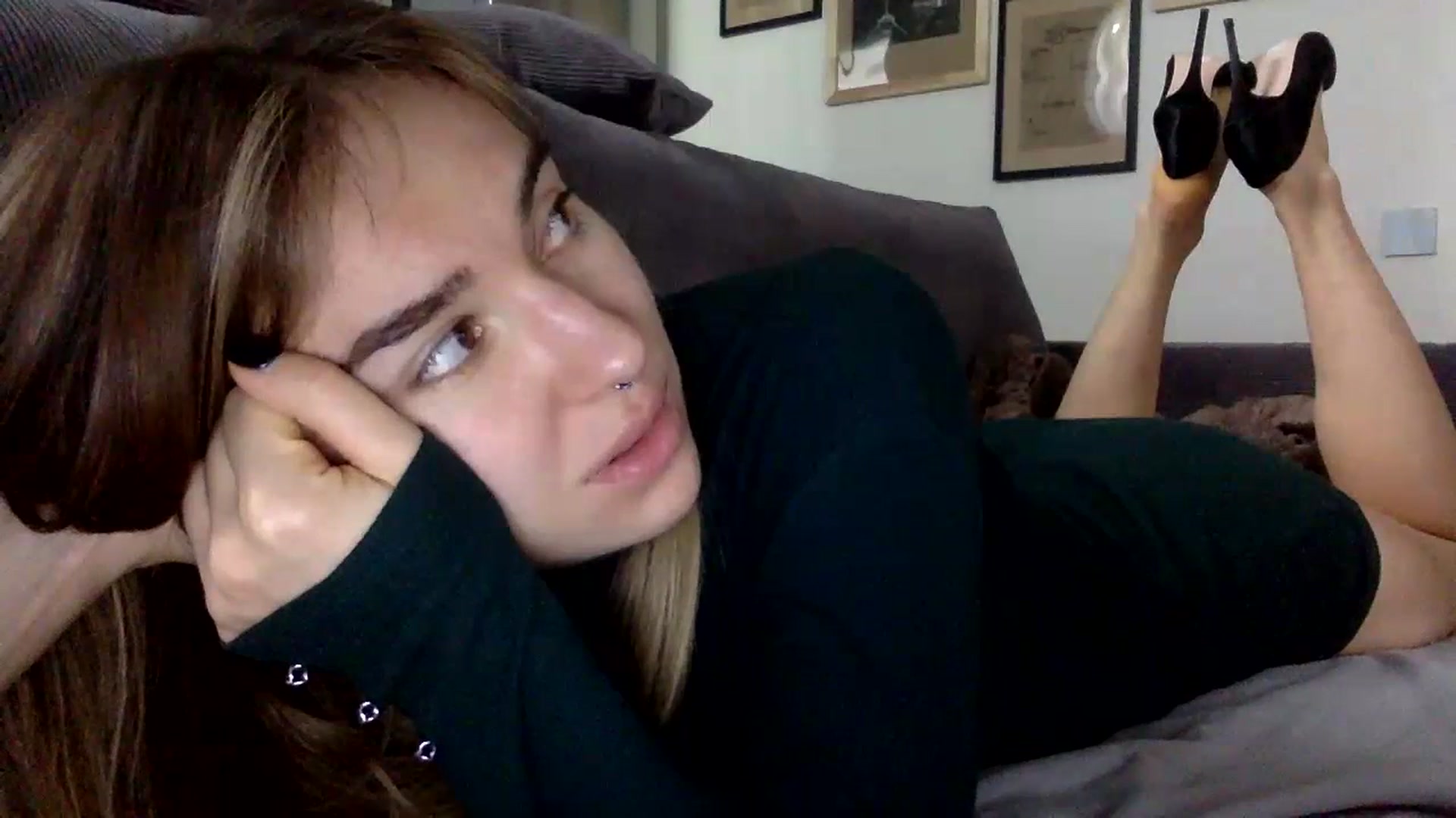Gallery image thumbnail from EgoisticPuss's myfreecams stream on, 07/10/2023, 09:55 image 10 of 20