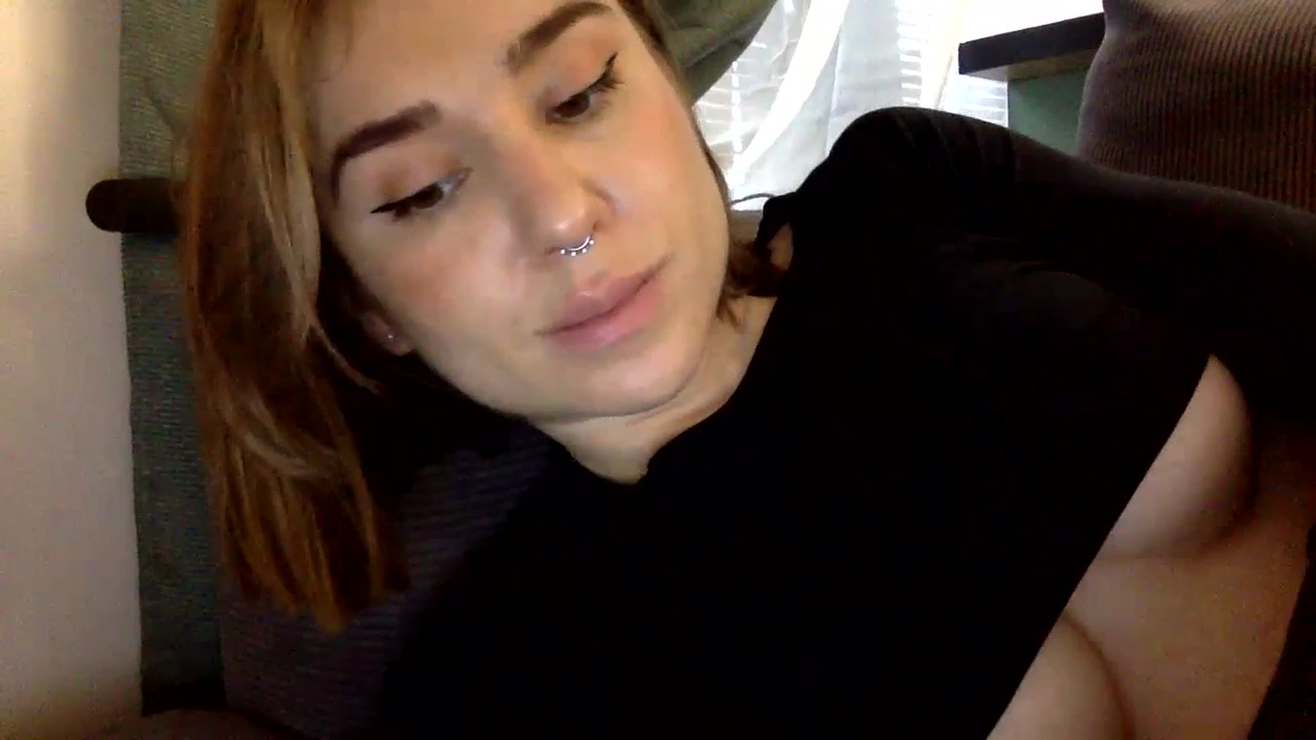 Gallery image thumbnail from EgoisticPuss's myfreecams stream on, 07/19/2023, 13:50 image 13 of 20