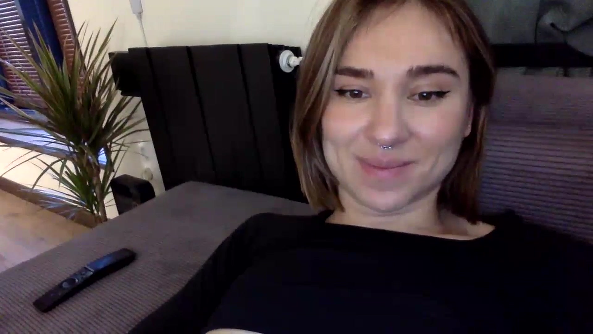 Gallery image thumbnail from EgoisticPuss's myfreecams stream on, 07/19/2023, 15:17 image 13 of 20