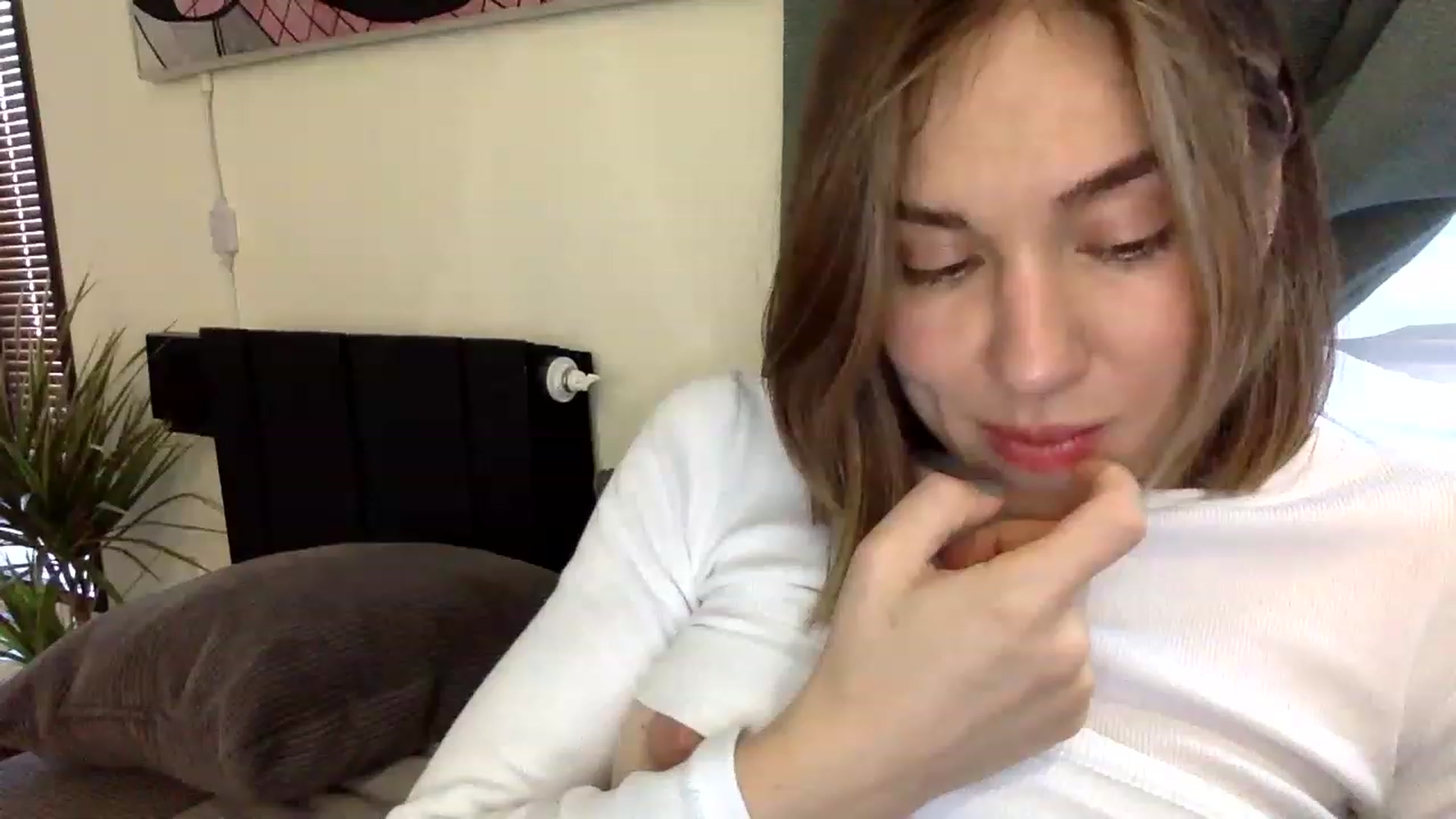 Gallery image thumbnail from EgoisticPuss's myfreecams stream on, 08/06/2023, 11:42 image 6 of 20