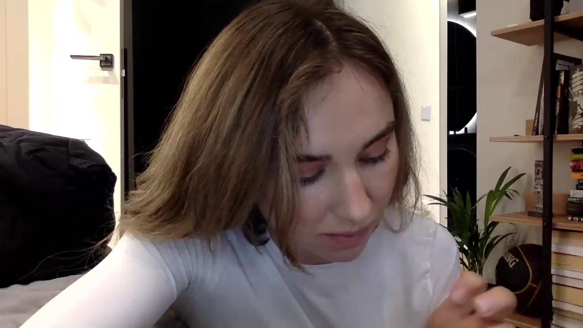 Gallery image thumbnail from EgoisticPuss's myfreecams stream on, 08/18/2023, 12:41 image 18 of 20