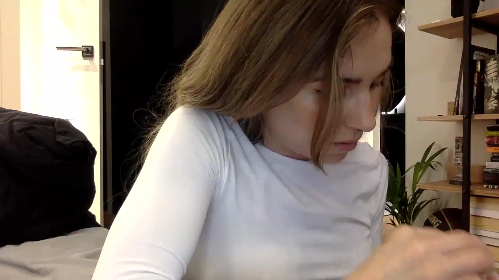 Gallery image thumbnail from EgoisticPuss's myfreecams stream on, 08/18/2023, 12:41 image 14 of 20