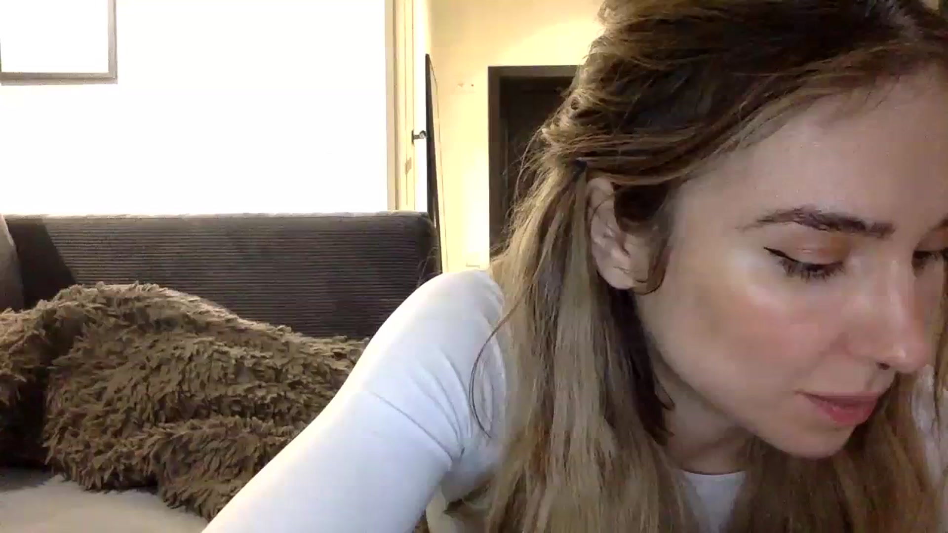 Gallery image thumbnail from EgoisticPuss's myfreecams stream on, 08/18/2023, 16:18 image 11 of 20