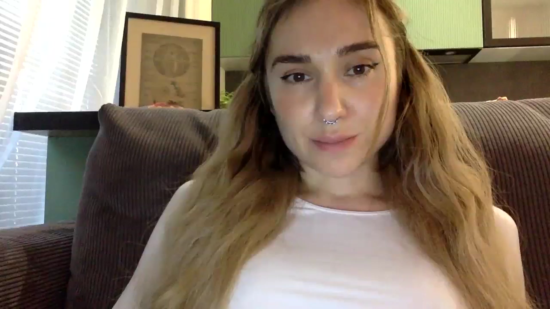 Gallery image thumbnail from EgoisticPuss's myfreecams stream on, 08/18/2023, 16:18 image 15 of 20