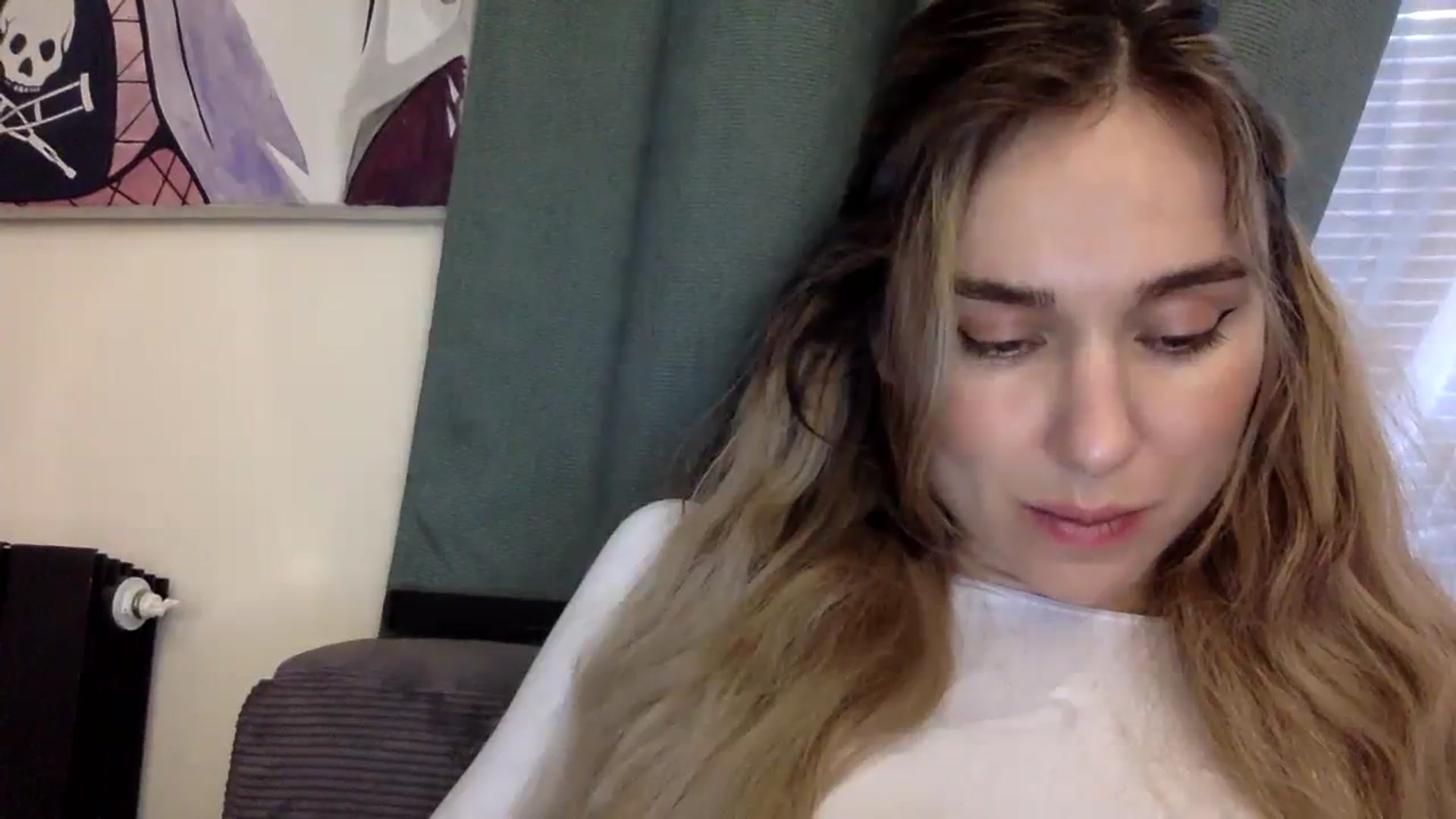 Gallery image thumbnail from EgoisticPuss's myfreecams stream on, 08/18/2023, 16:18 image 3 of 20