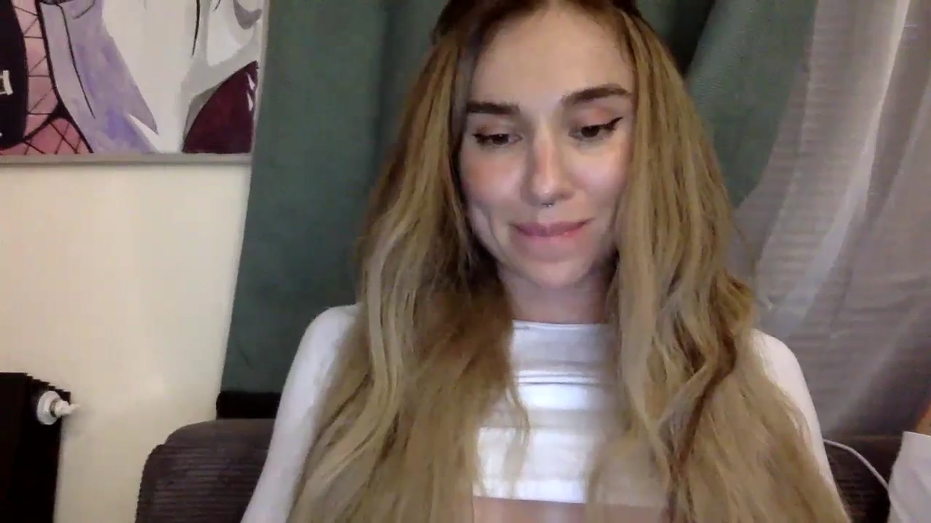 Gallery image thumbnail from EgoisticPuss's myfreecams stream on, 08/18/2023, 17:39 image 10 of 20