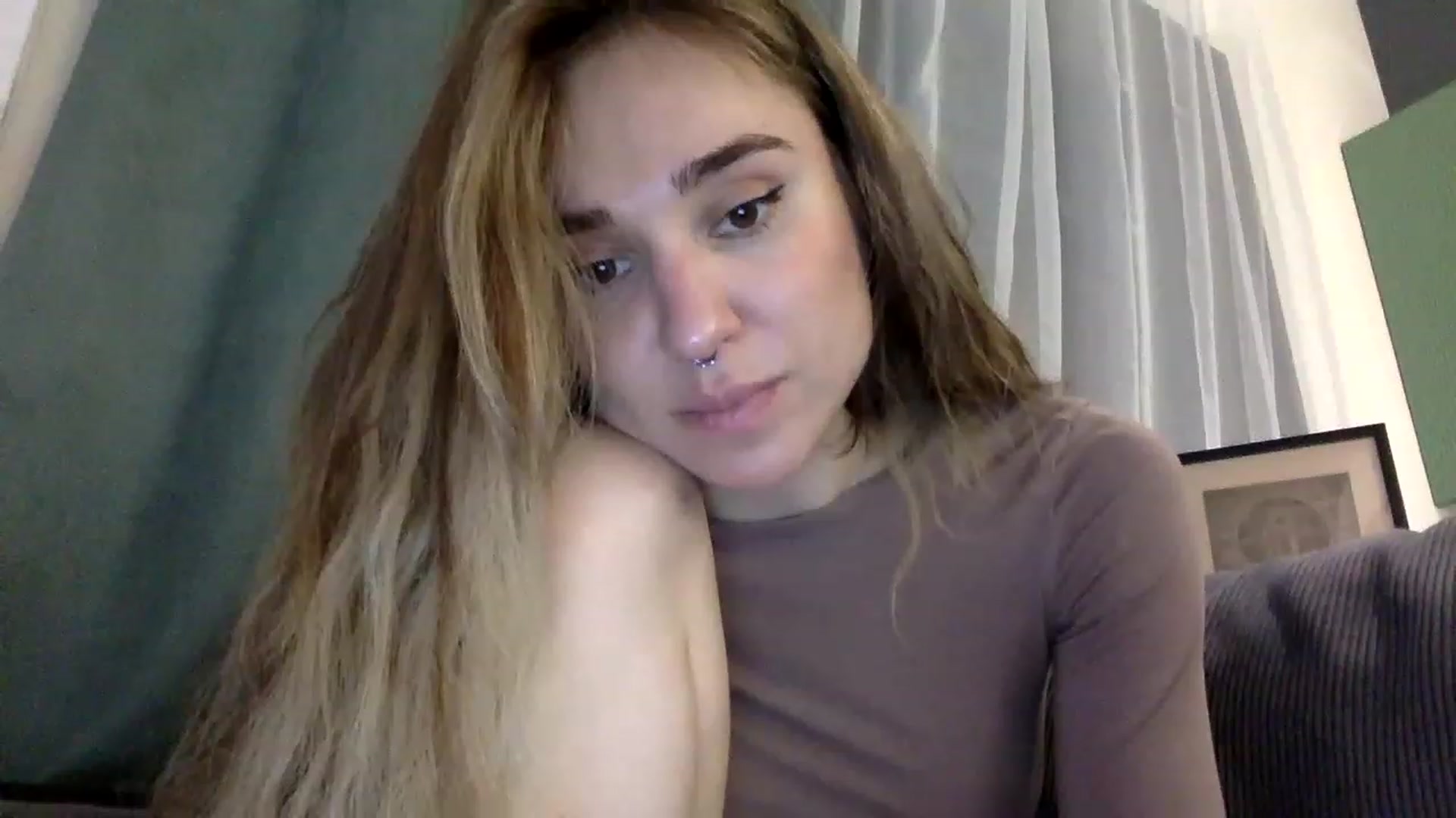 Gallery image thumbnail from EgoisticPuss's myfreecams stream on, 08/22/2023, 21:17 image 1 of 20