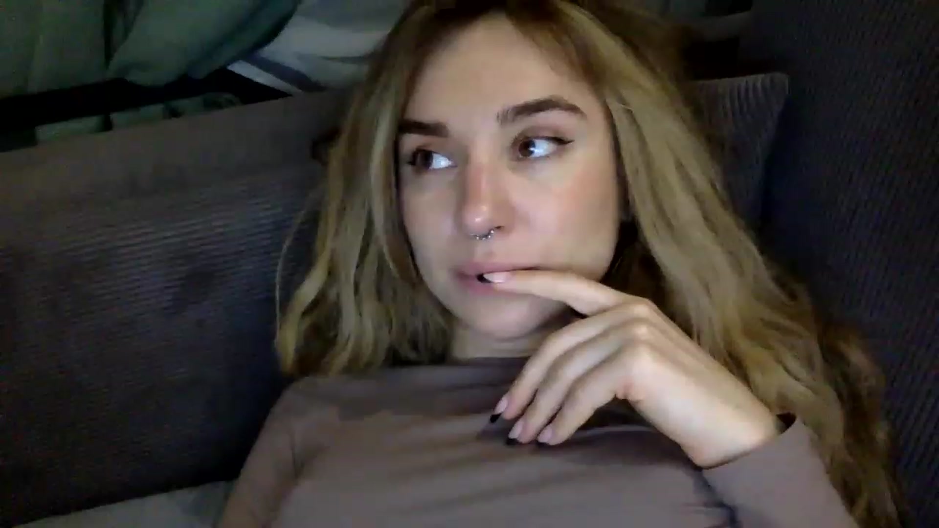 Gallery image thumbnail from EgoisticPuss's myfreecams stream on, 08/22/2023, 21:40 image 7 of 20