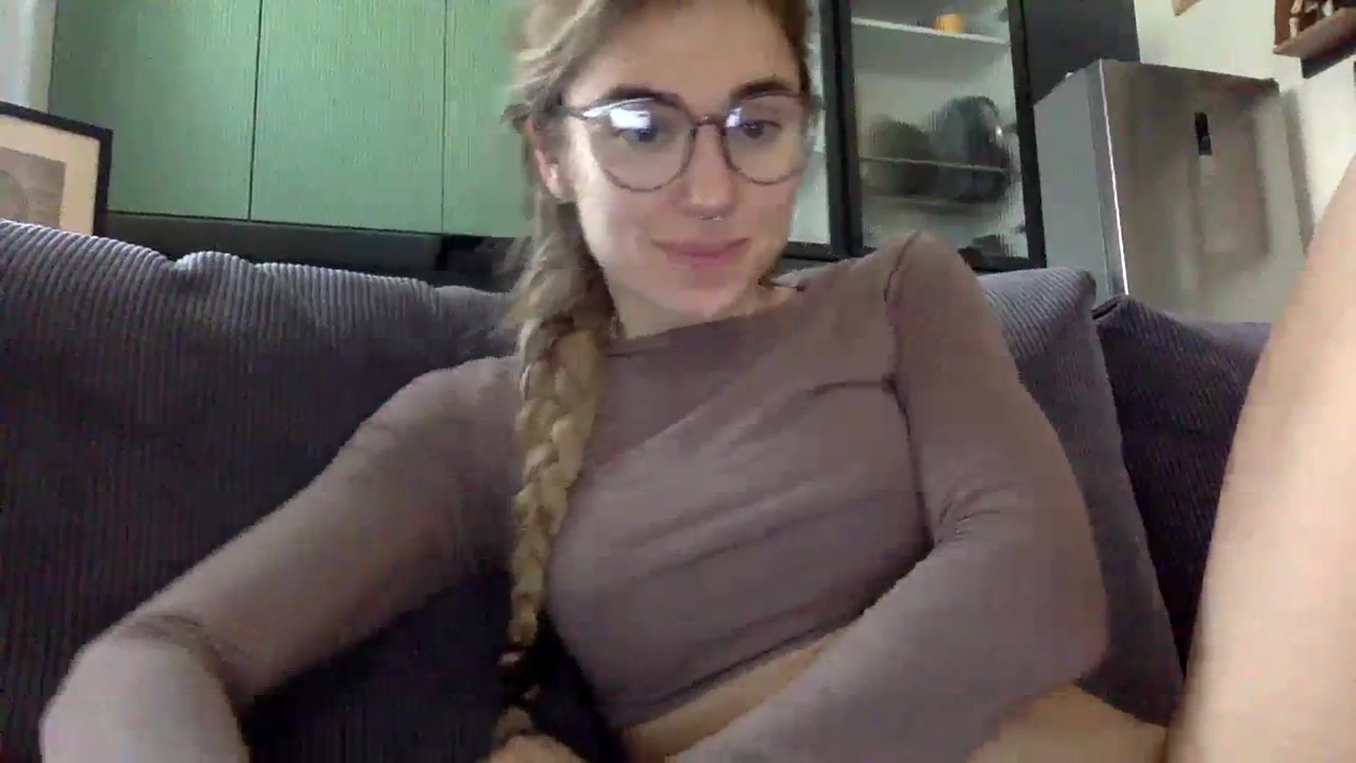 Gallery image thumbnail from EgoisticPuss's myfreecams stream on, 08/31/2023, 09:25 image 18 of 20