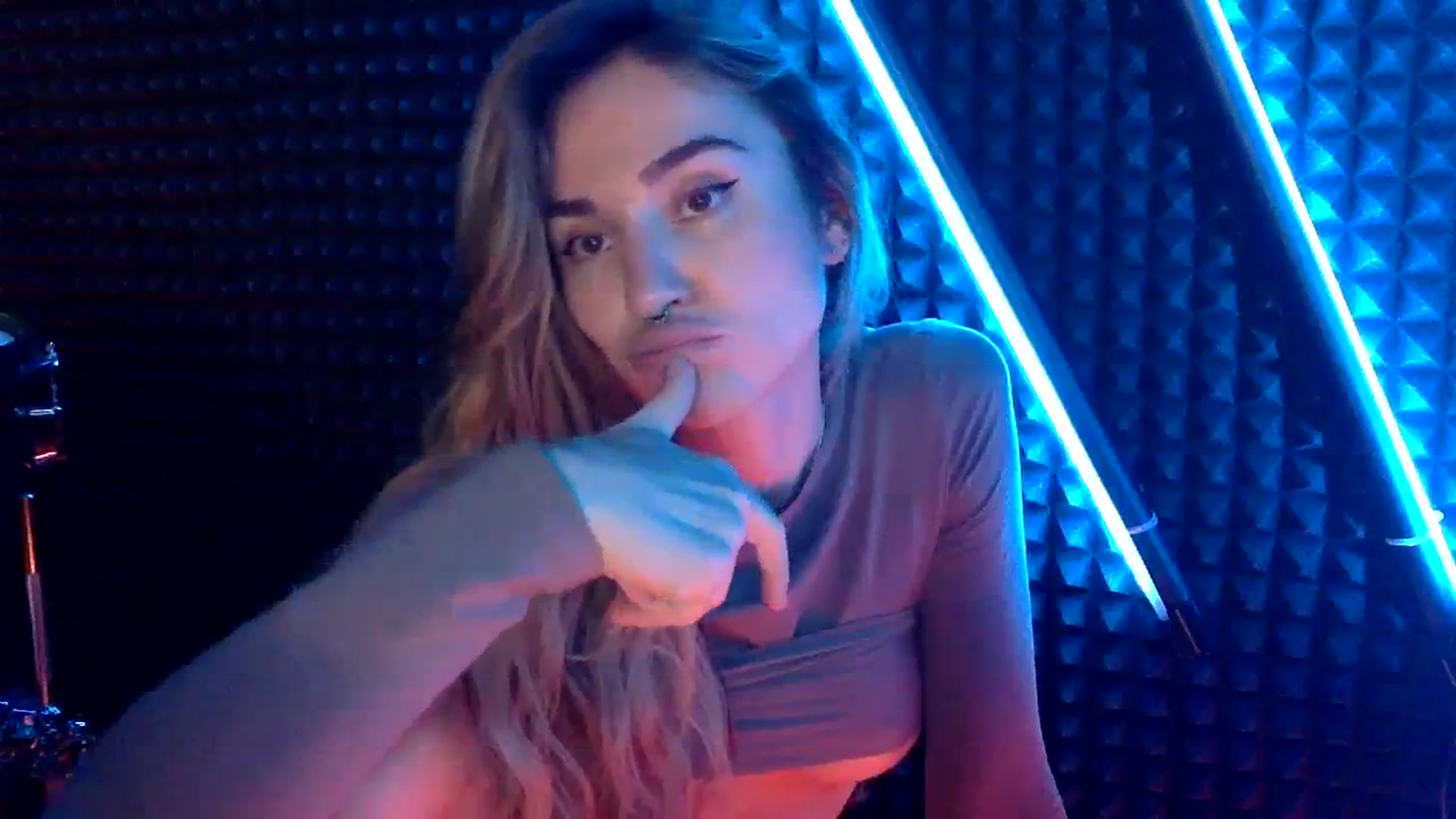 Gallery image thumbnail from EgoisticPuss's myfreecams stream on, 09/05/2023, 15:48 image 17 of 20