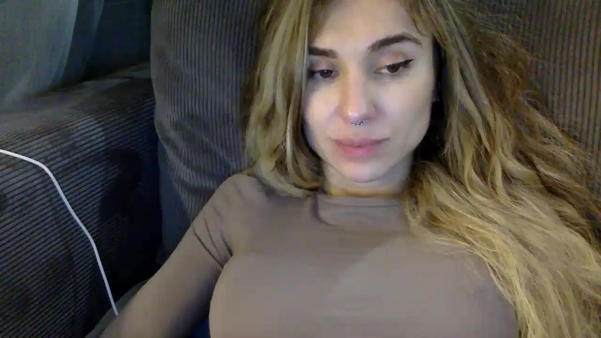 Gallery image thumbnail from EgoisticPuss's myfreecams stream on, 09/05/2023, 22:50 image 4 of 20