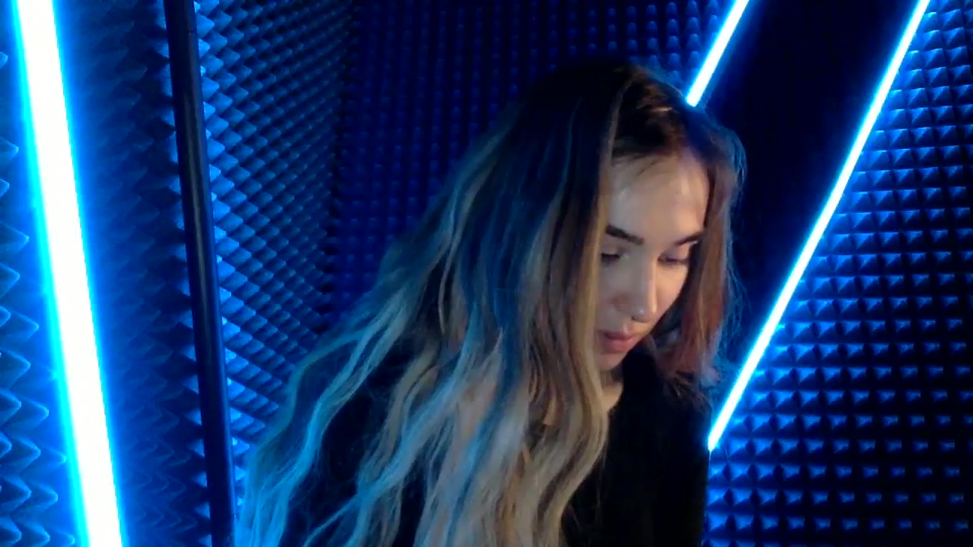 Gallery image thumbnail from EgoisticPuss's myfreecams stream on, 09/06/2023, 07:10 image 3 of 20